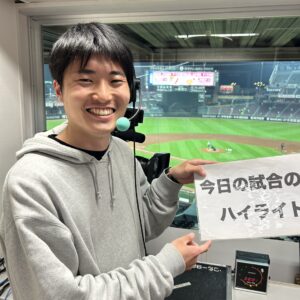 フロアディレクター 伊賀崎　裕介